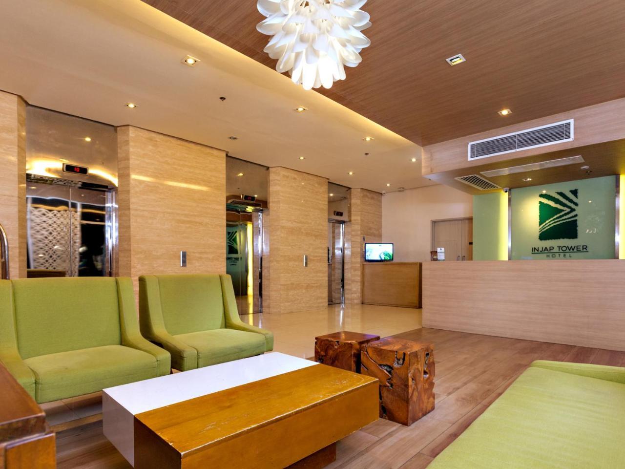 Injap Tower Hotel Iloilo Esterno foto