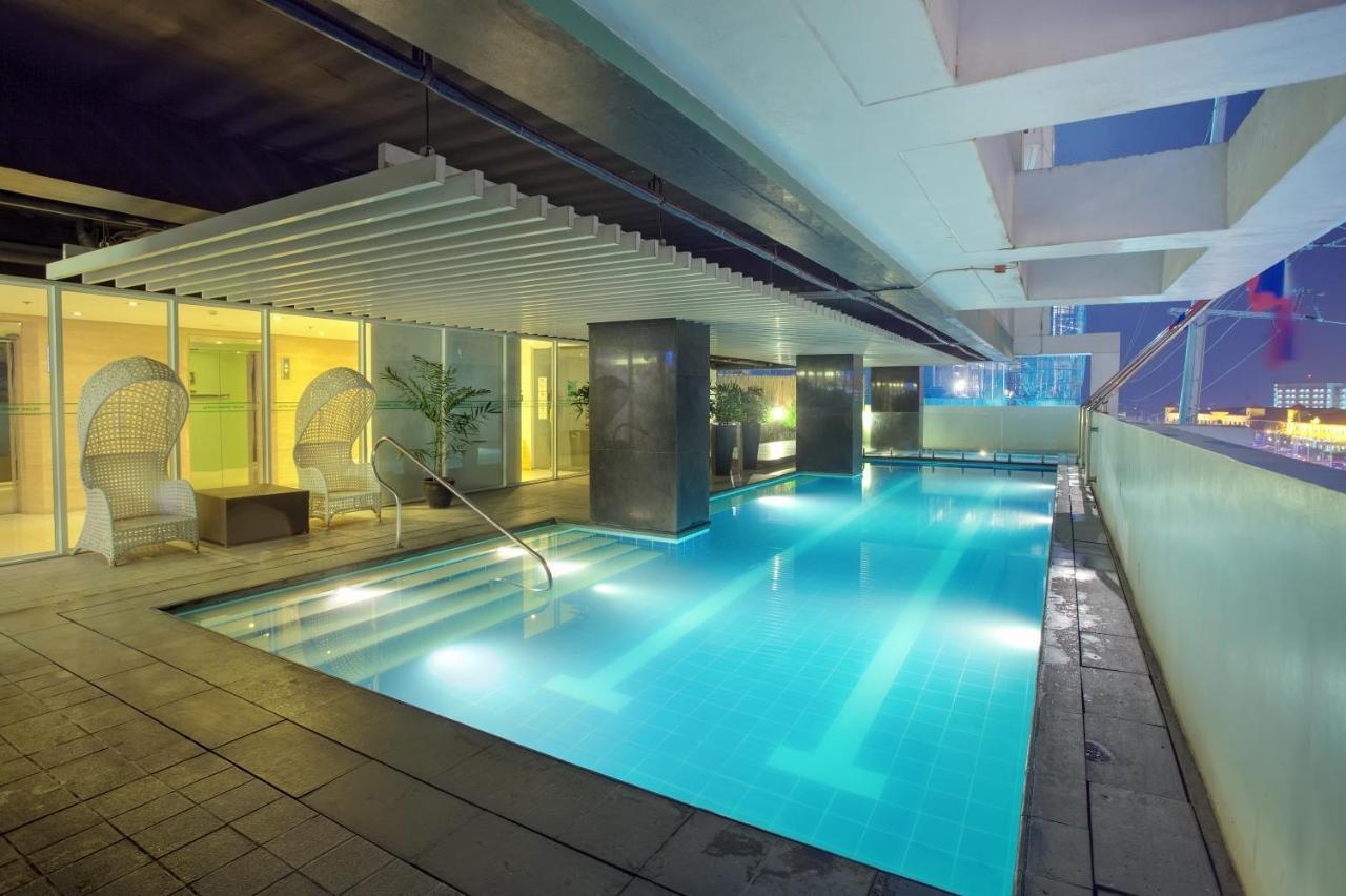 Injap Tower Hotel Iloilo Esterno foto