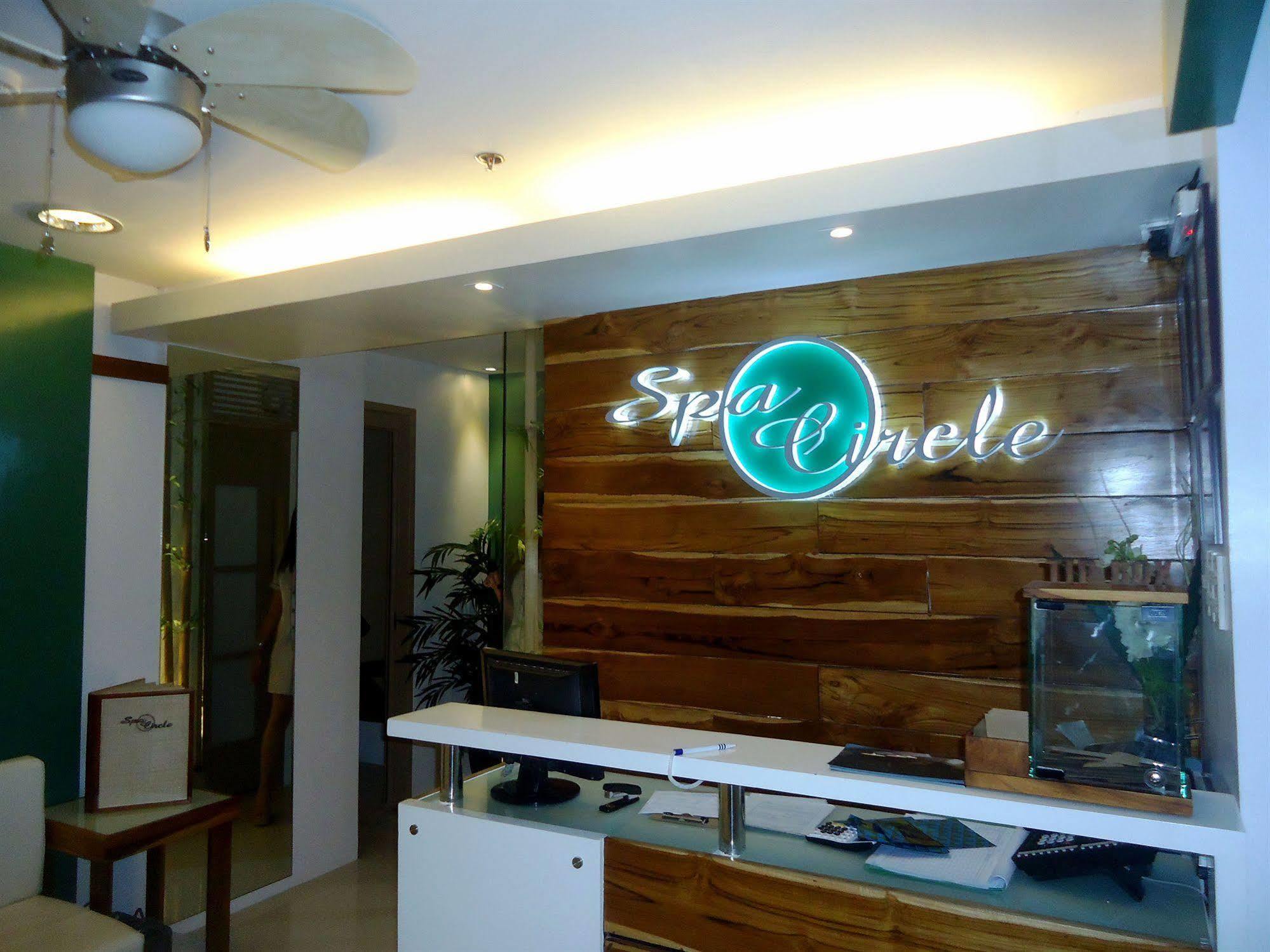 Injap Tower Hotel Iloilo Esterno foto